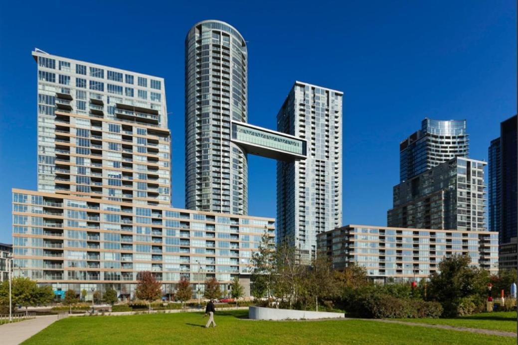 Luxurious Condo In The Center Of Downtown Toronto Exterior foto